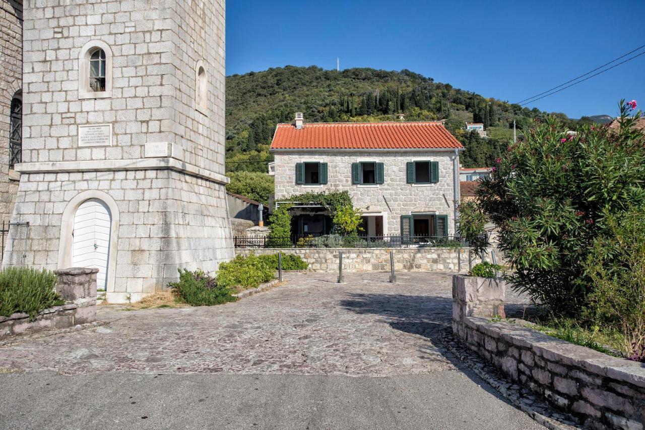 Villa Ruza, Donja Lastva Тиват Екстер'єр фото